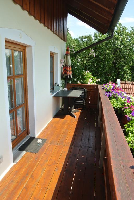 Haus Am Waldrand - Ferienwohnung Augustin Ґрафенау Екстер'єр фото